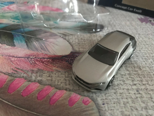 Voiture miniature Peugeot Concept Car Exalt Norev Salon de Paris 3 inches 1/64