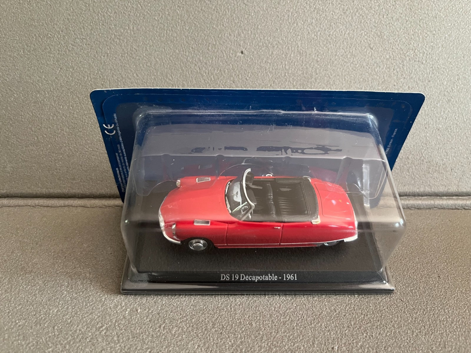 Voiture Miniature Citroen DS 19 Décapotable 1961 au 1/43