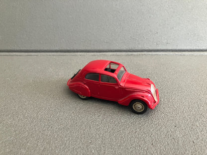 Voiture Miniature Kit monté Peugeot 202 Record au 1/43