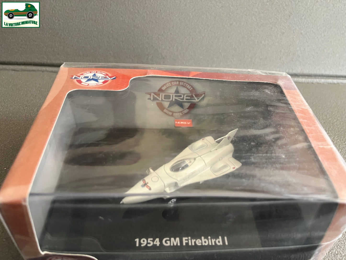 Voiture miniature 1954 GM Firebird I Norev au 1/64