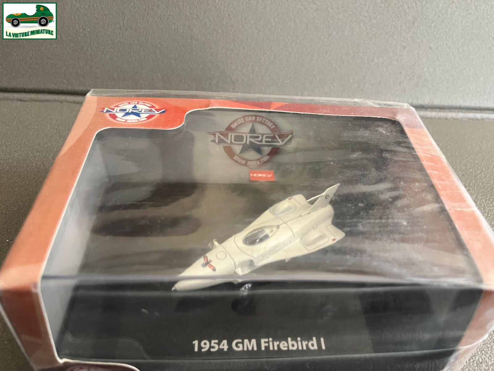 Voiture miniature 1954 GM Firebird I Norev au 1/64