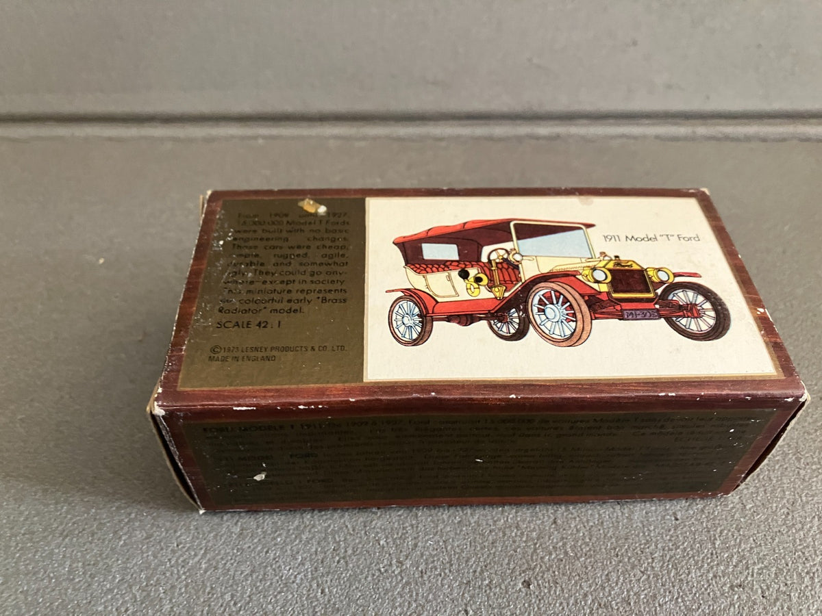 Ancienne Voiture Miniature 1911 Model T Ford Matchbox 1/42