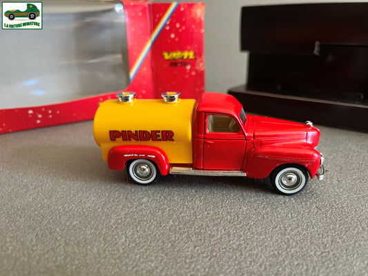 Voiture Miniature Dodge 1940 Pinder Verem au 1/43