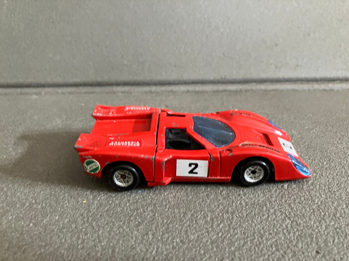 Ancienne Voiture Miniature Chevron GT B 16 Politoys  Italy au 1/43 Epave
