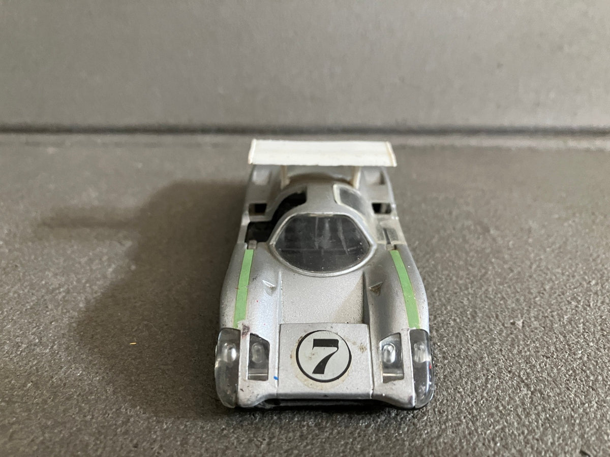 Ancienne Voiture Miniature Panther Bertone Politoys  Italy au 1/43 Epave