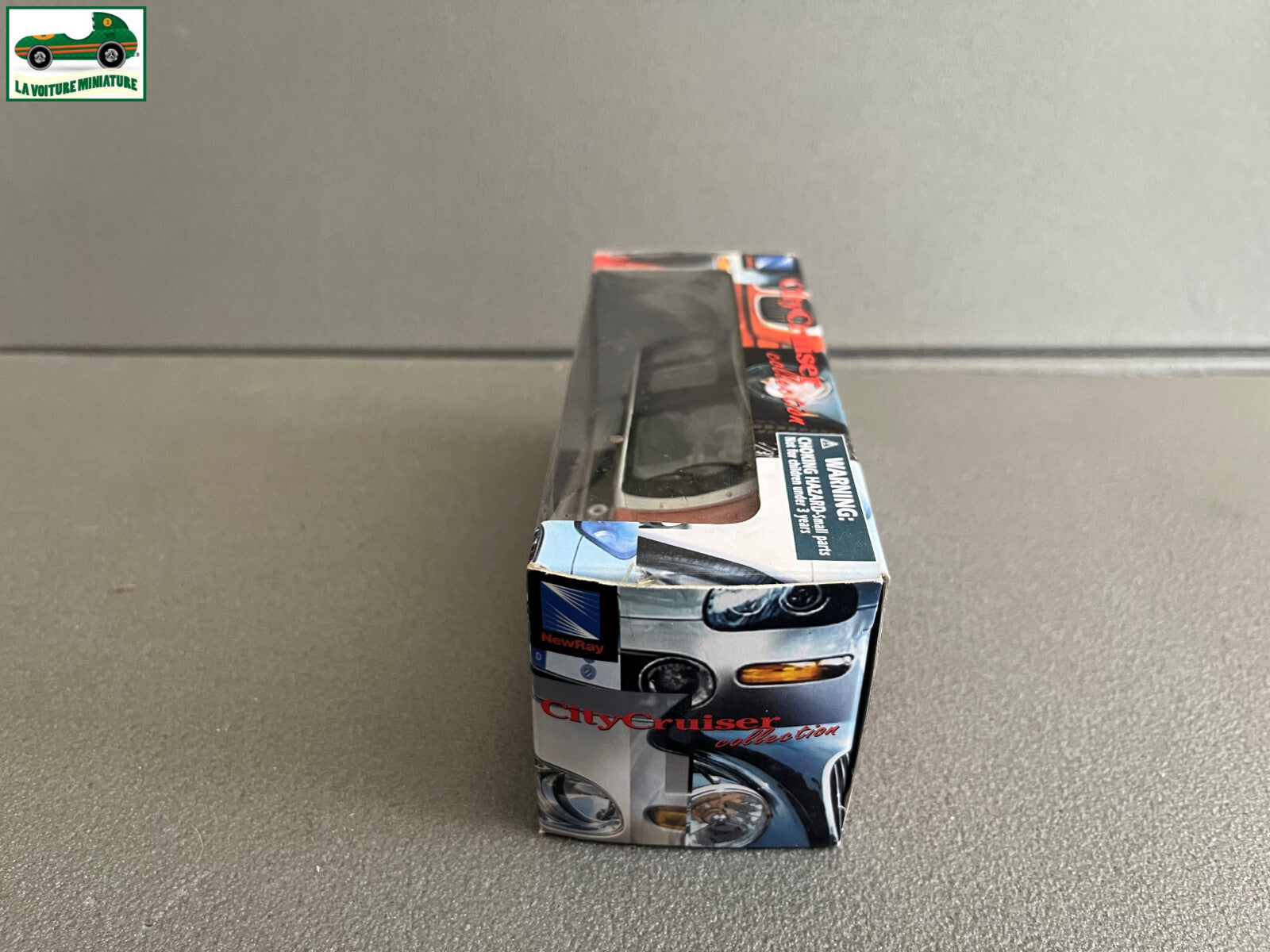 Voiture miniature Smart Forfour NewRay au 1/43