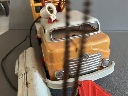 Jouet Ancien Voiture Miniature Tôle Camion Grue Gama Incomplet
