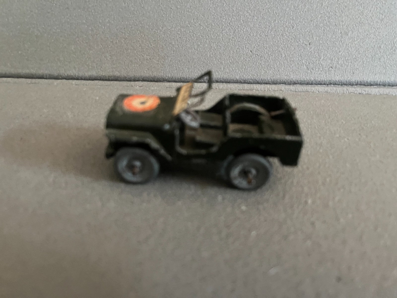 Rare Ancienne Voiture Miniature Militaire Jeep Willis Armée Française Zamak 1/43