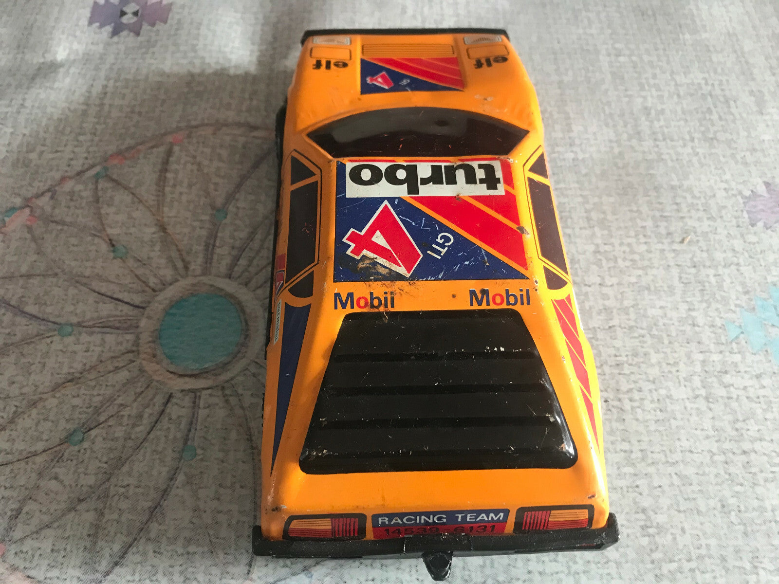  Ancien Jouet Voiture Course Ferrari Michelin Elf Tole Plastique Friction 22cm