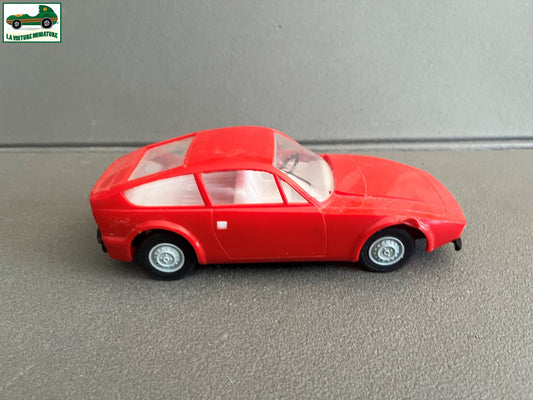 Ancienne Miniature Voiture Plastique Alfa Romeo 1300 Junior Zagato 1/20
