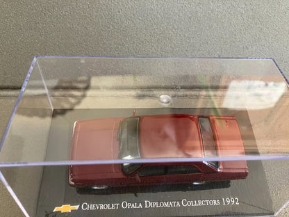 Voiture miniature Chevrolet Opala Diplomata Collectors 1992 Opel au 1/43