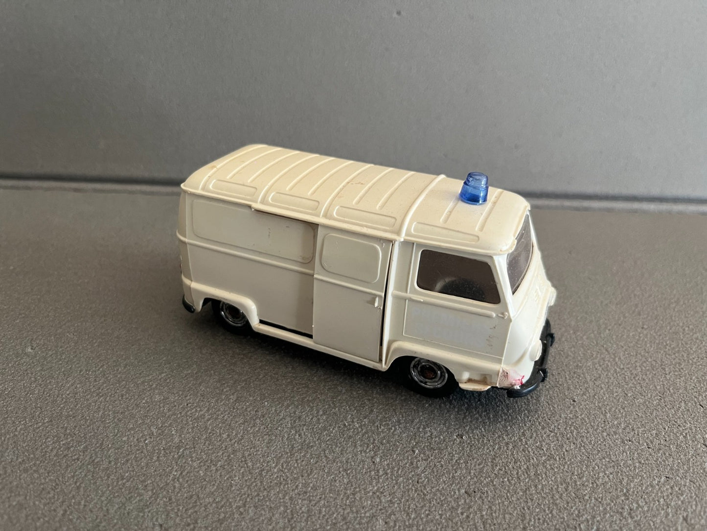 Voiture Miniature Ancienne Renault Estafette Minialuxe France 1/32