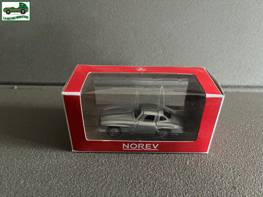 Voiture miniature Mercedes 300 SL Norev 3 inches 1/64