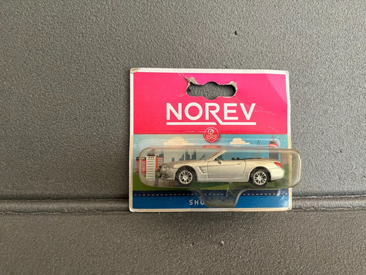 Voiture miniature Mercedes SL-Klasse Showroom Norev 3 inches 1/64