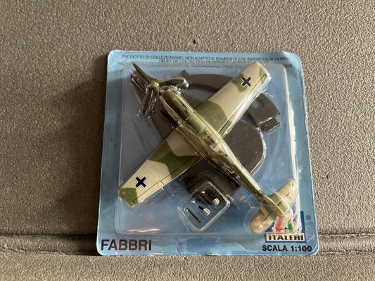 Avion miniature Militaire Bf-109e Fabbri Italeri 1/100