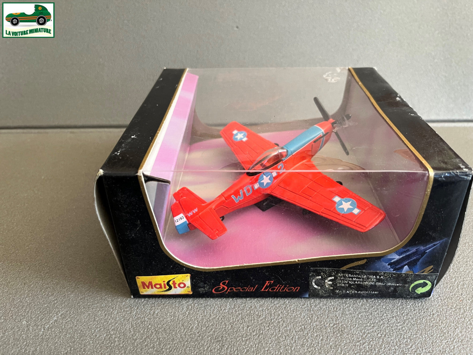 Avion miniature Militaire WWII Maisto Flyers 1/72