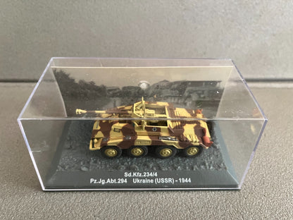 Miniature Militaire Char Tank Blindé Sd.Kfz.234/4 Ukraine 1944 Altaya 1/72