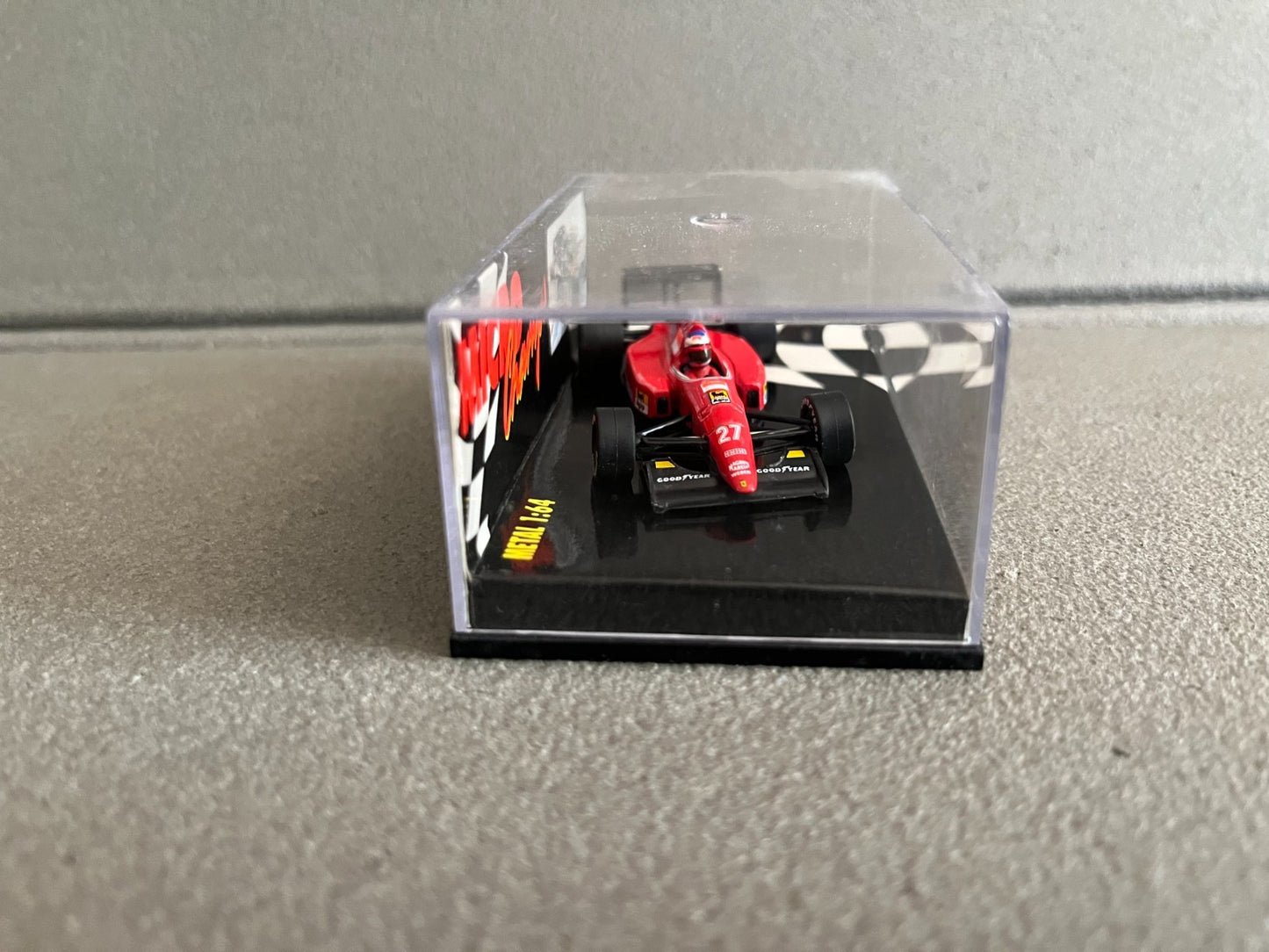 Voiture Miniature Formule 1 F1 Ferrari Alesi MicroChamps Minichamps au 1/64