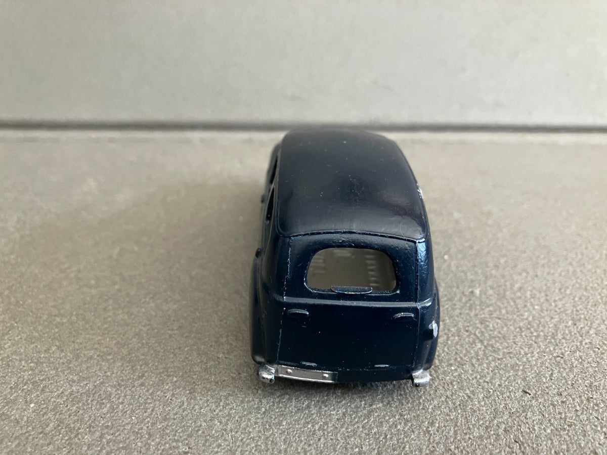 Ancienne Voiture Miniature Renault Prairie CIJ France 1/43