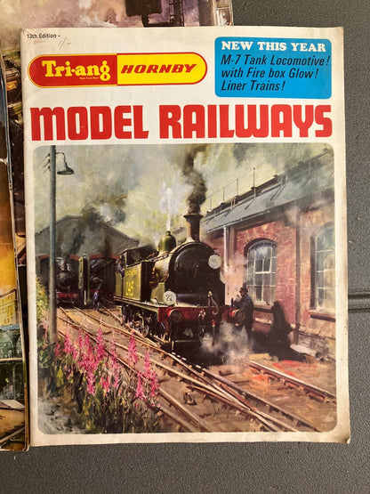 Lot Livre Revue Modélisme Ferroviaire Catalogue Hornby Railways Minitrix