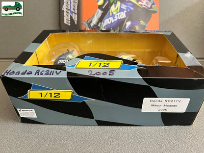 Moto GP miniature Honda RC211V Melandri 2005  Altaya au 1/12