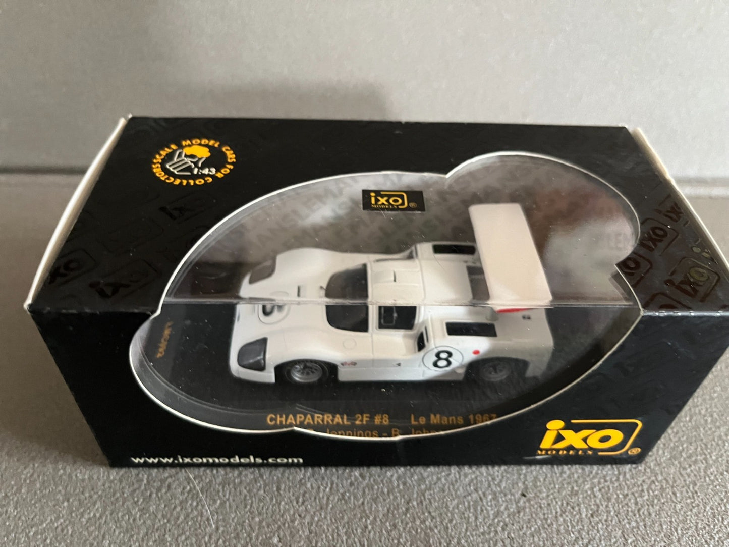Voiture Miniature Chaparral 2F Le Mans 1967 Ixo au 1/43