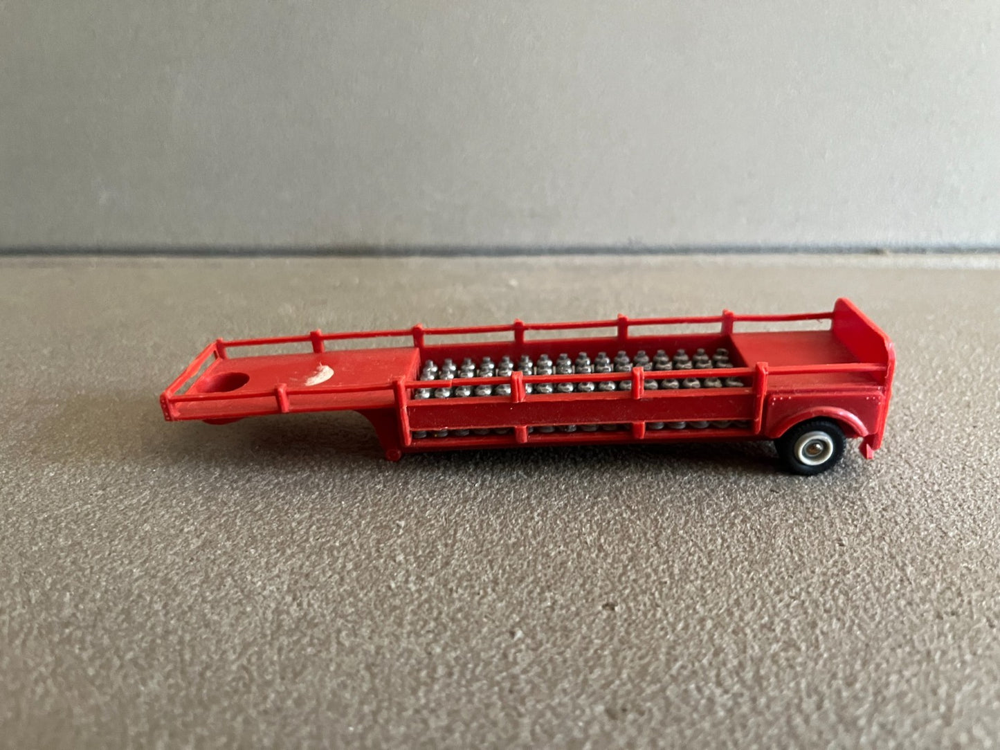 Ancienne Voiture Miniature Plastique Remorque Primagaz Norev 1/86 HO 1/87