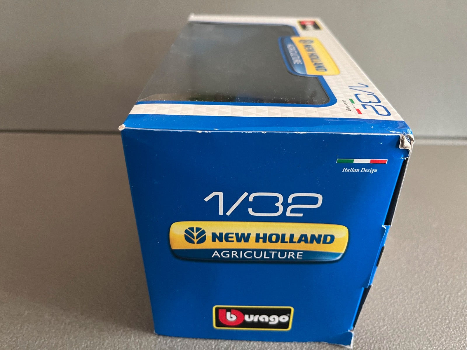 Voiture miniature Tracteur Agricole New Holland T7 315 1/32 Burago
