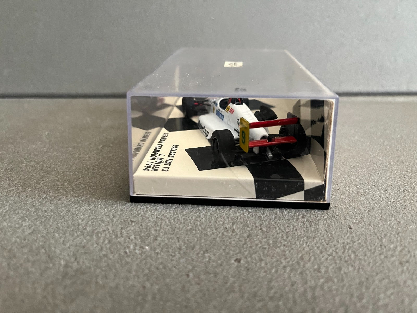 Voiture Miniature Formule 1 F1 Dallara Fiat F3 Muller 1994 Minichamps au 1/43