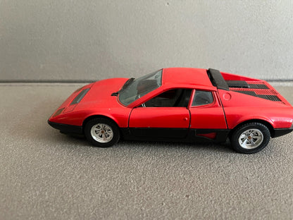 Ancienne Miniature Voiture Ferrari 512 BB Burago 1/24