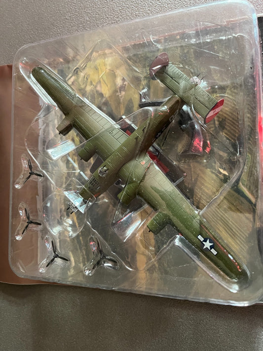 Avion miniature Militaire Bombardier Consolidated B-24D Liberator Altaya 1/72