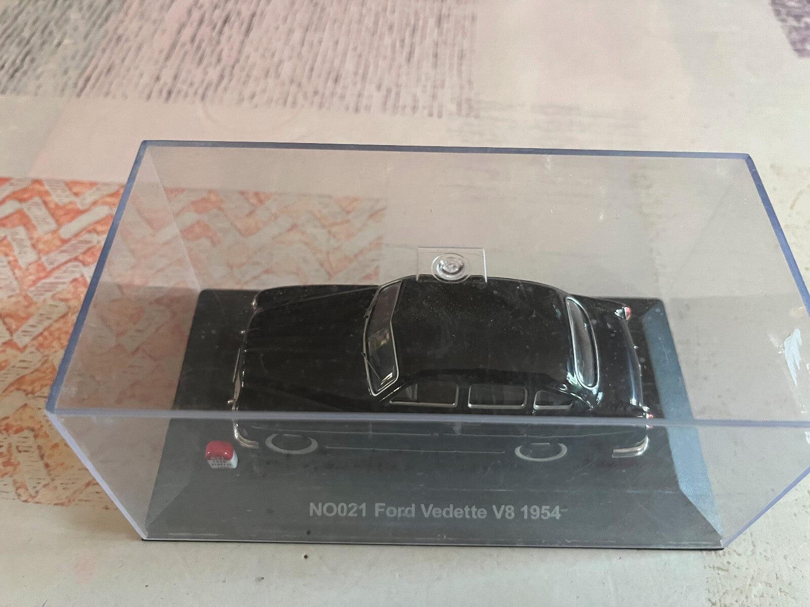 Voiture Miniature Ford Vedette V8 1954 Nostalgie au 1/43