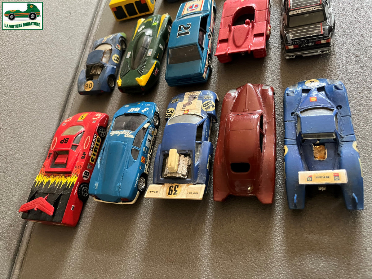 Miniature Lot 15 Voiture Modifiées Repeinte Kit monté  1/43 Défauts Pièces HS