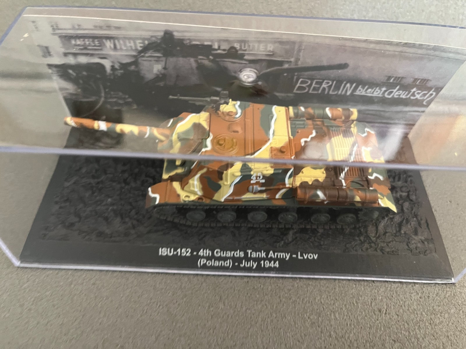 Miniature Militaire Char Tank Blindé ISU-152 4th Guards Lvov 1944 Altaya 1/72