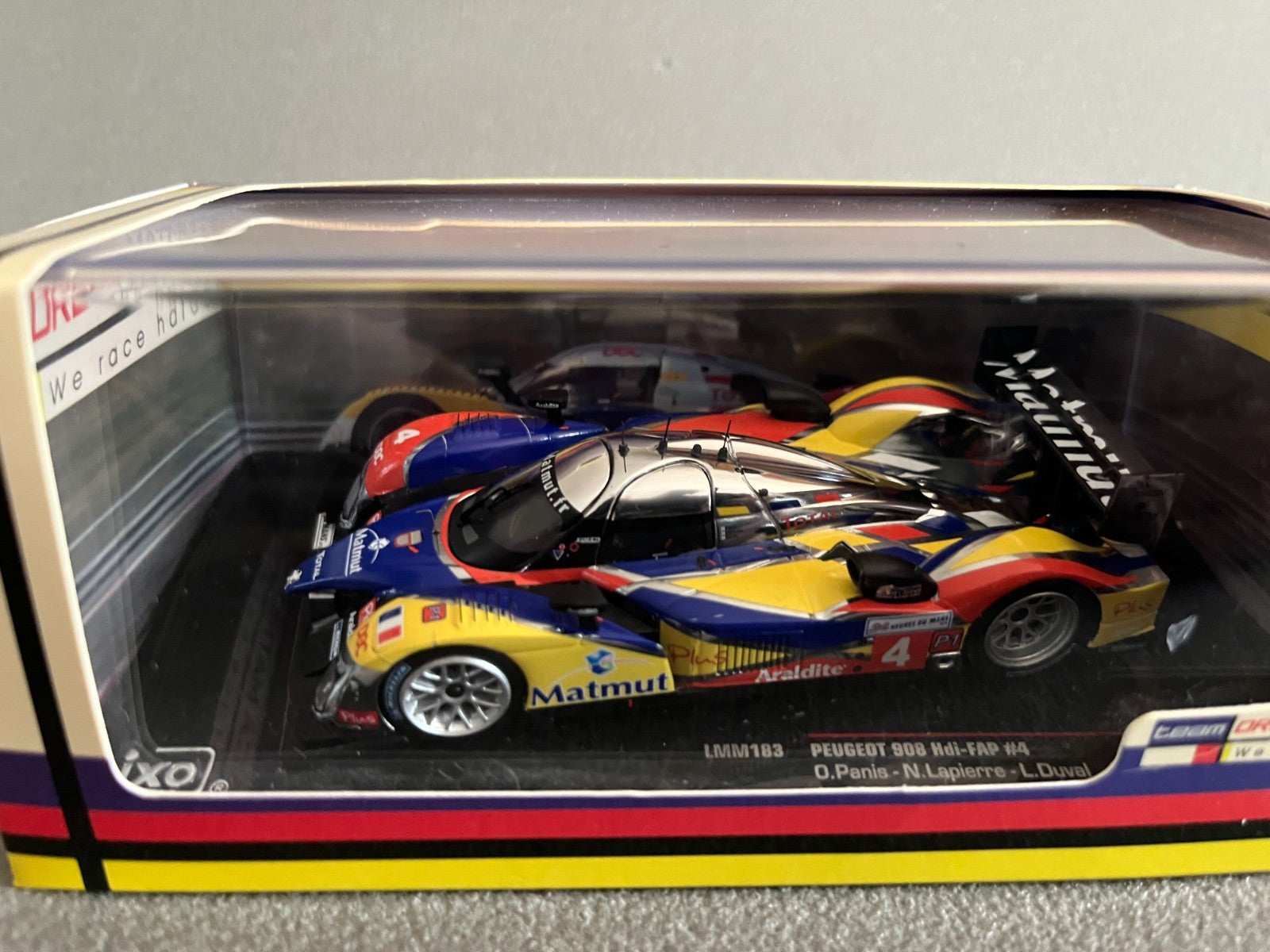 Voiture Miniature Peugeot 908 HDI FAP Le Mans 2010 Ixo au 1/43
