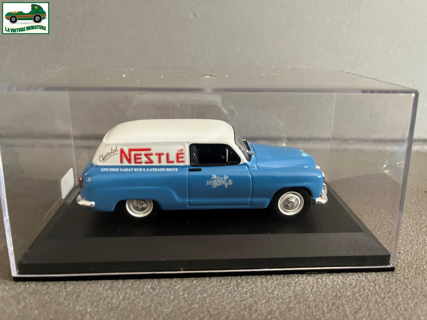 Voiture Miniature Publicitaire Simca Aronde Messagère Nestlé au 1/43