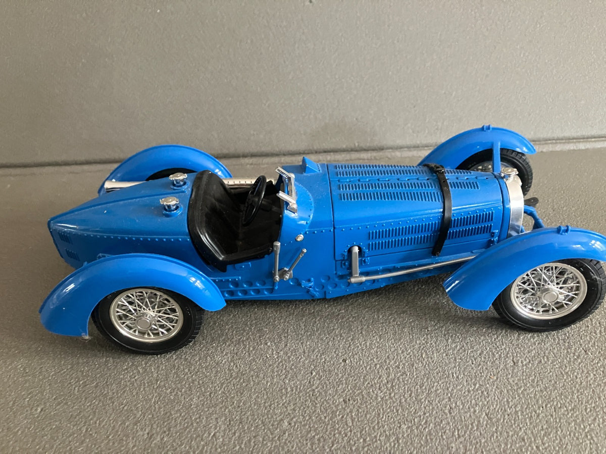 Voiture Miniature Bugatti Type 59 Burago Italy au 1/18
