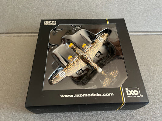 Avion miniature Militaire Cant Z 1007bis Alcione Ixo 1/144