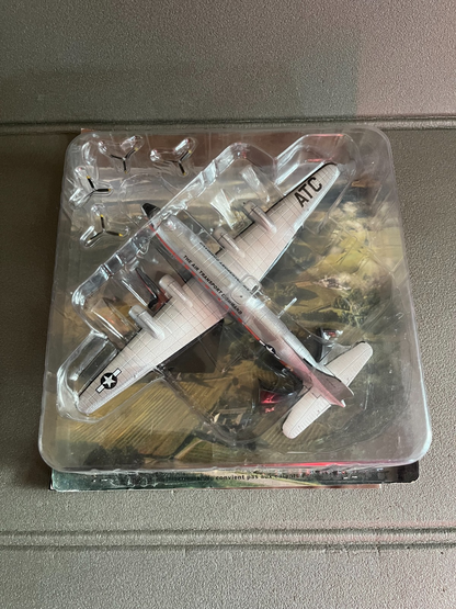 Avion miniature Militaire Bombardier Douglas C-54 Skymaster Altaya 1/72