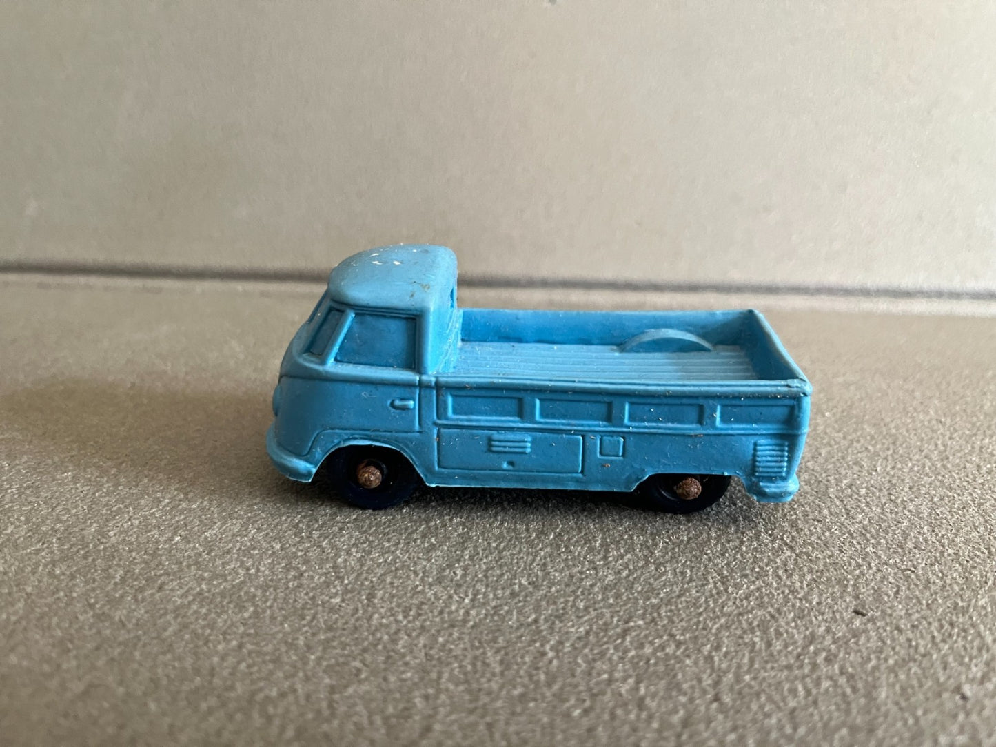 Voiture Miniature Ancien Volkswagen Combi Tomte Lardal Norway Plastique Gomme
