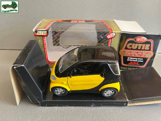 Voiture miniature Smart 1ère Version Cutie au 1/18
