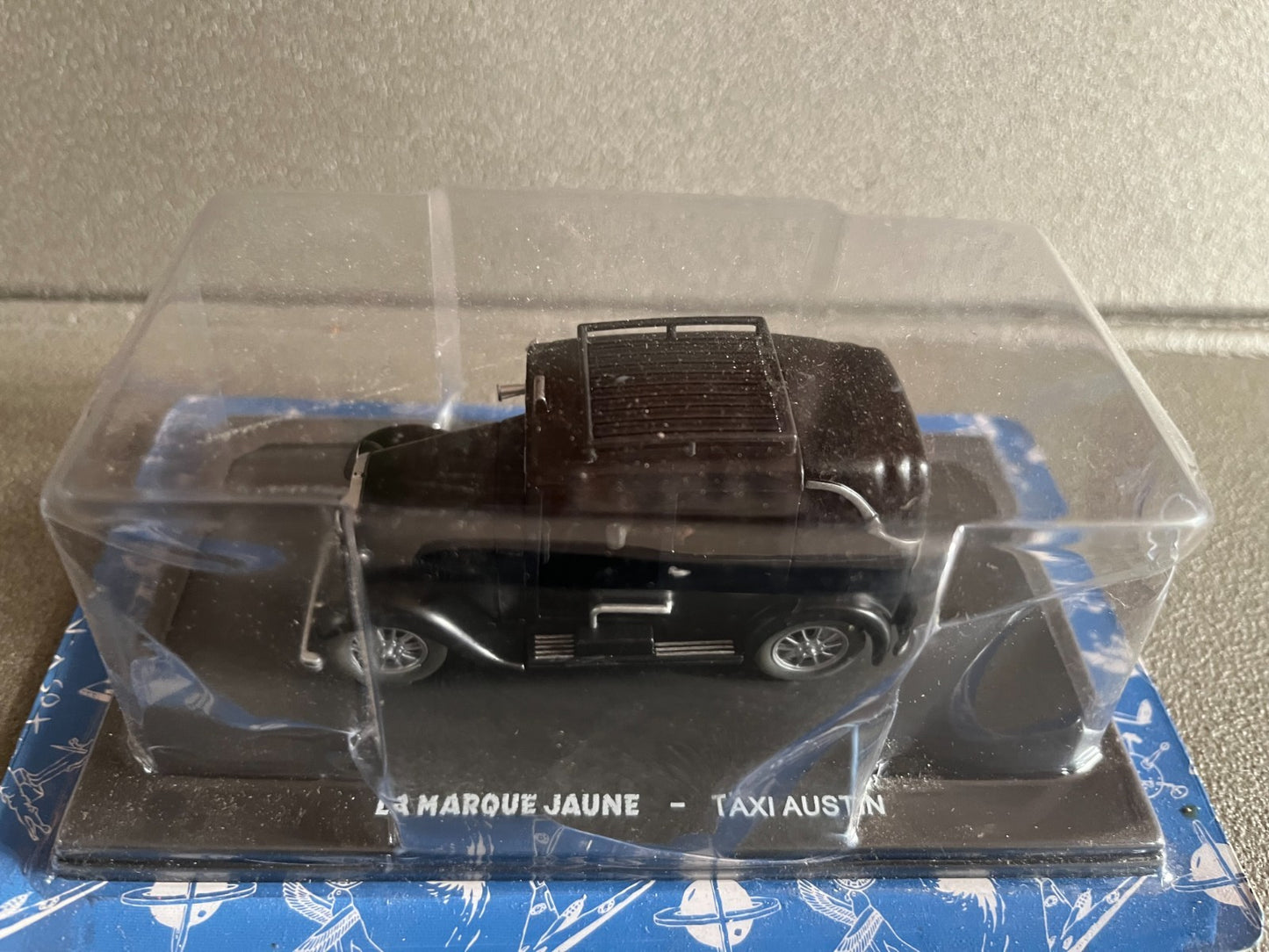 Voiture Miniature Taxi Austin La Marque Jaune Blake Mortimer 1/43