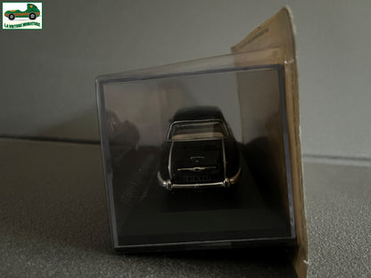 Voiture Miniature Panhard Dyna Z Altaya au 1/43