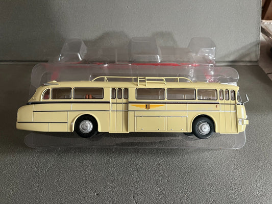 Voiture miniature Ikarus 66 1/43 Autobus Autocars du Monde