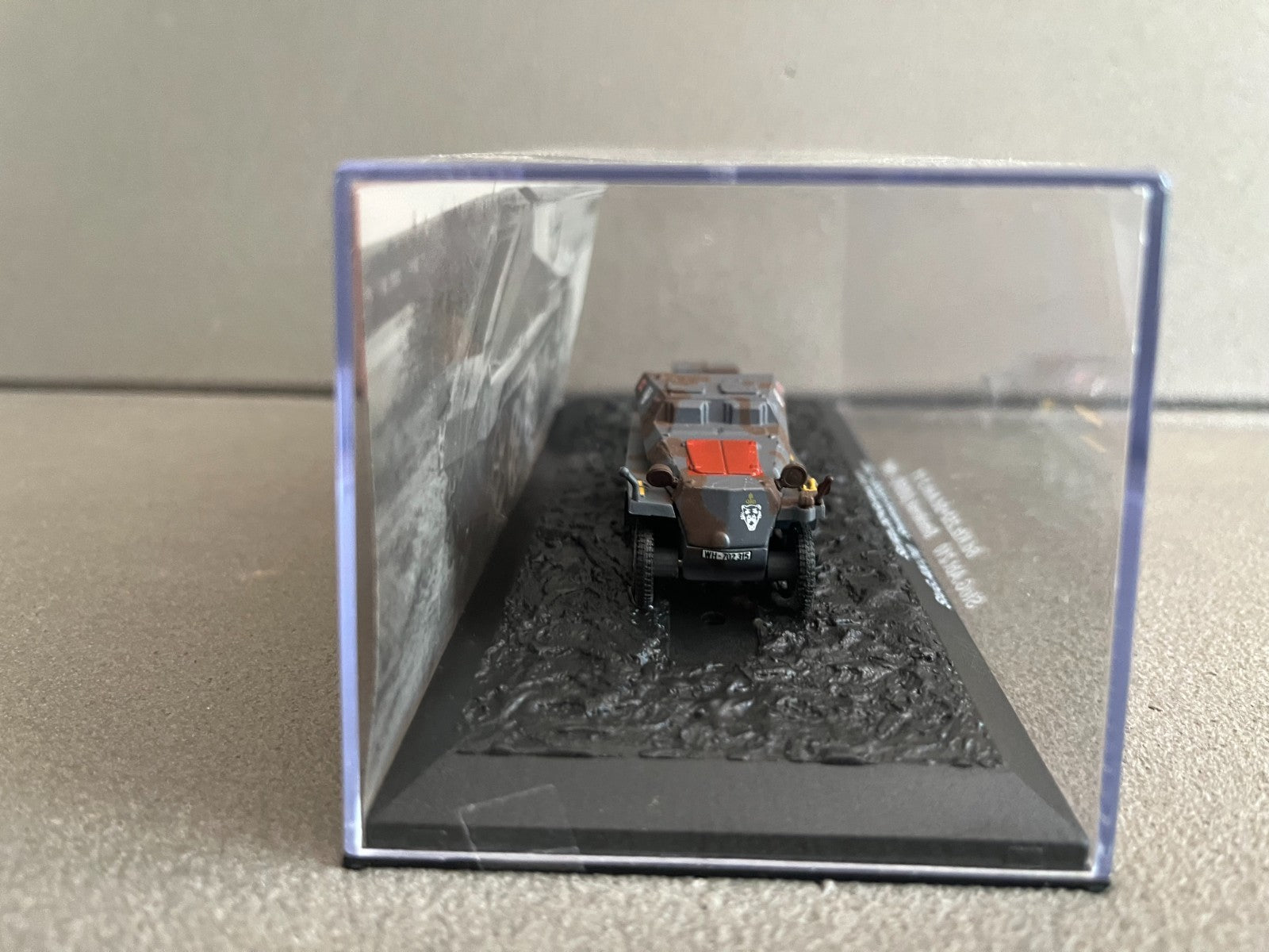 Miniature Militaire Char Tank Blindé Sd.Kfz.252 + Sd.Anh.3 1/1 1941 Altaya 1/72