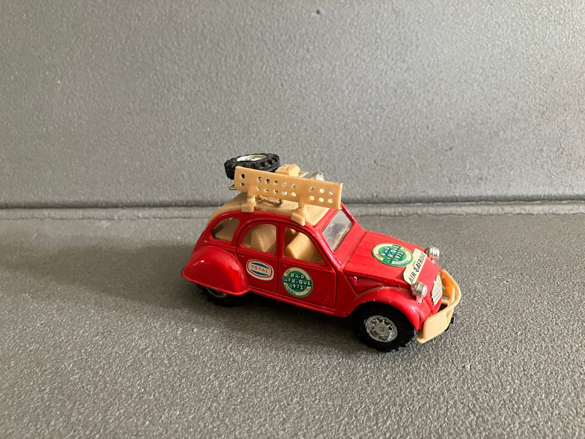 Voiture Miniature friction Citroen 2CV Raid Afrique Mc Toys Macau au 1/38