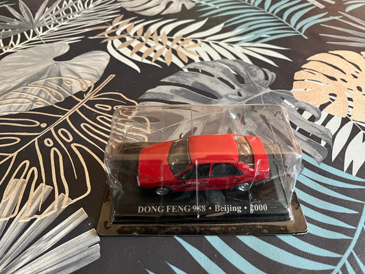 Voiture Miniature Dong Feng 988 Beijing 2000 Citroen ZX Taxi Du Monde 1/43