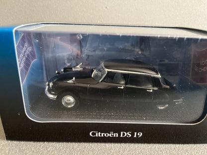 Voiture Miniature Citroen DS 19 Attentat Petit Clamart De Gaulle 1962 au 1/43