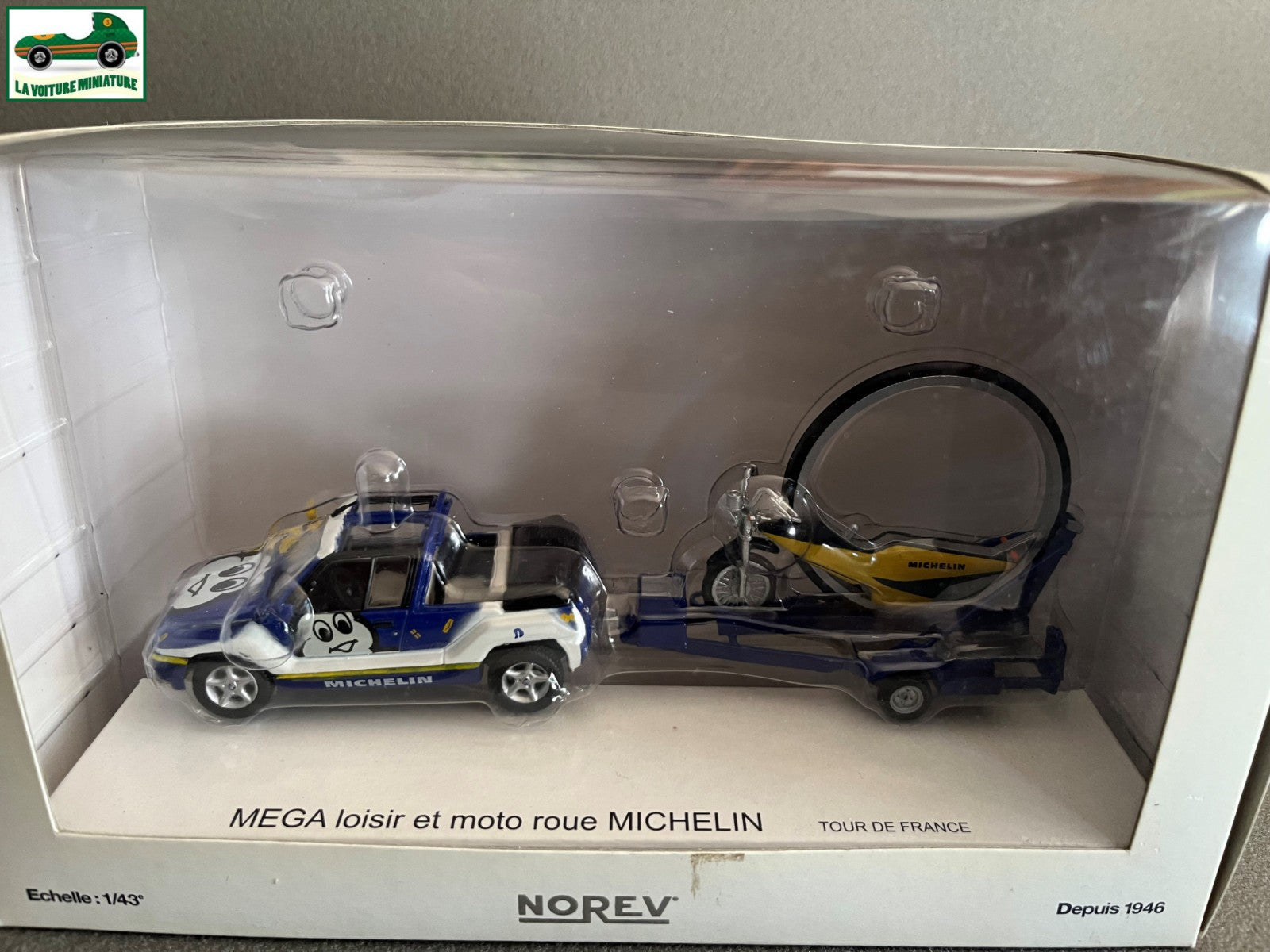 Voiture miniature Mega Loisir Moto Roue Michelin Tour France Norev au 1/43
