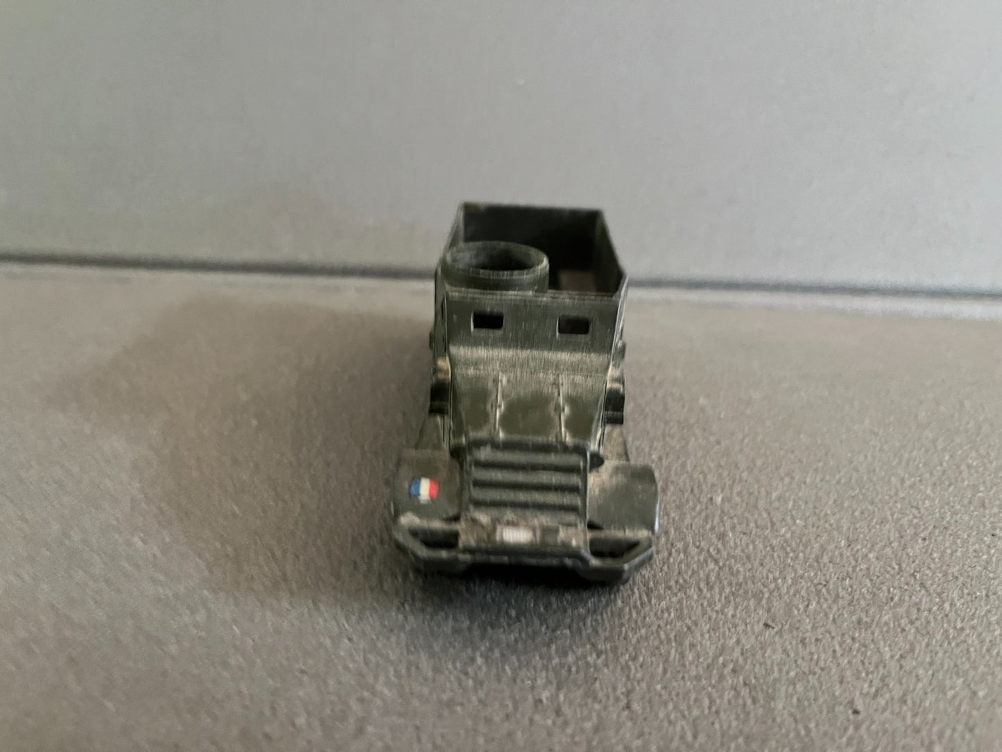 Ancienne Miniature Militaire Blindé Half Track  Dinky Toys Meccano France Epave